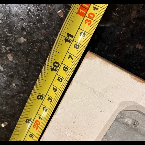 Farm Sweet Farm wood and metal handmade farmhouse sign - Picture 13 of 13